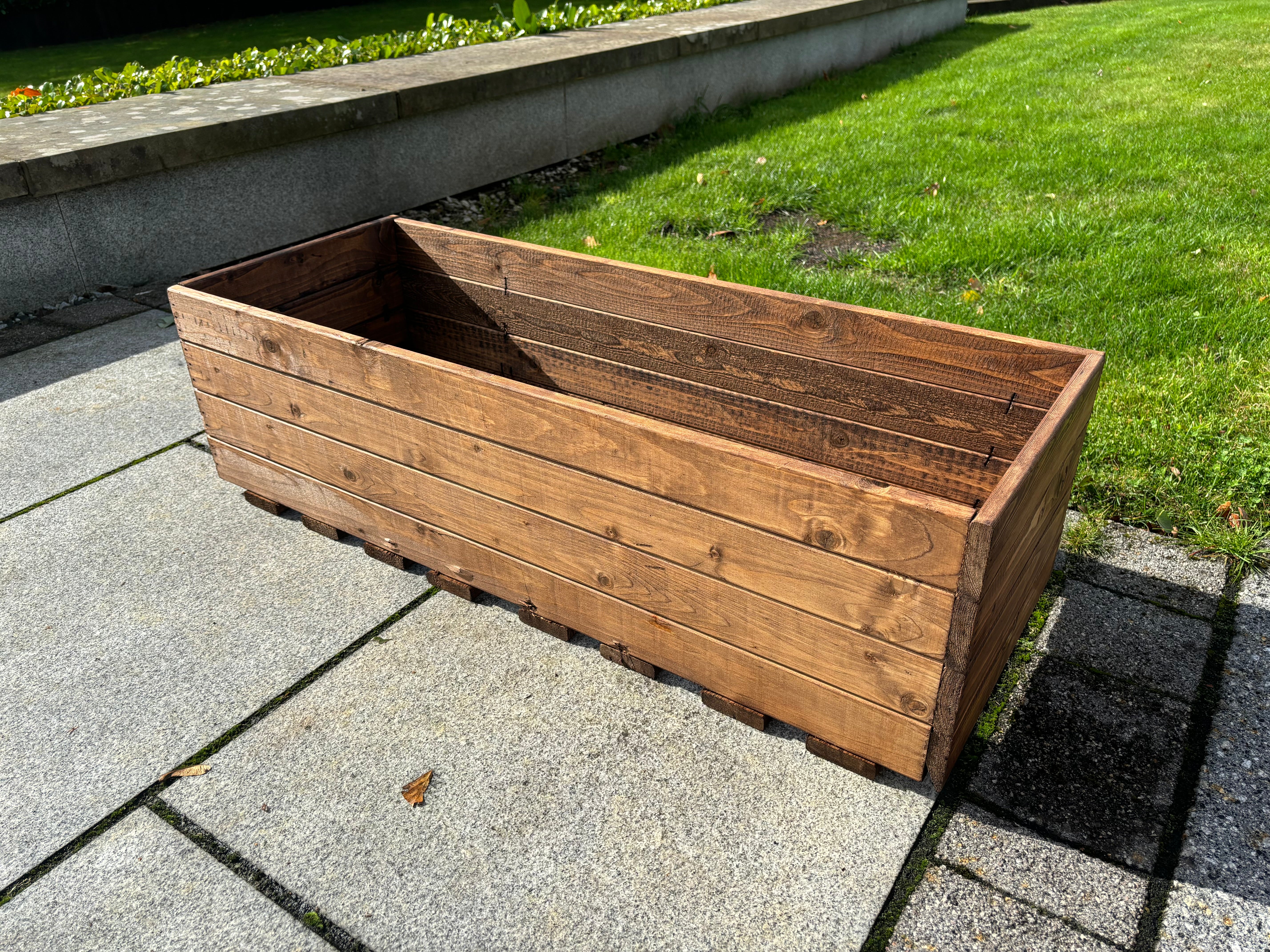 HB106 - Extra Large Berwick Trough