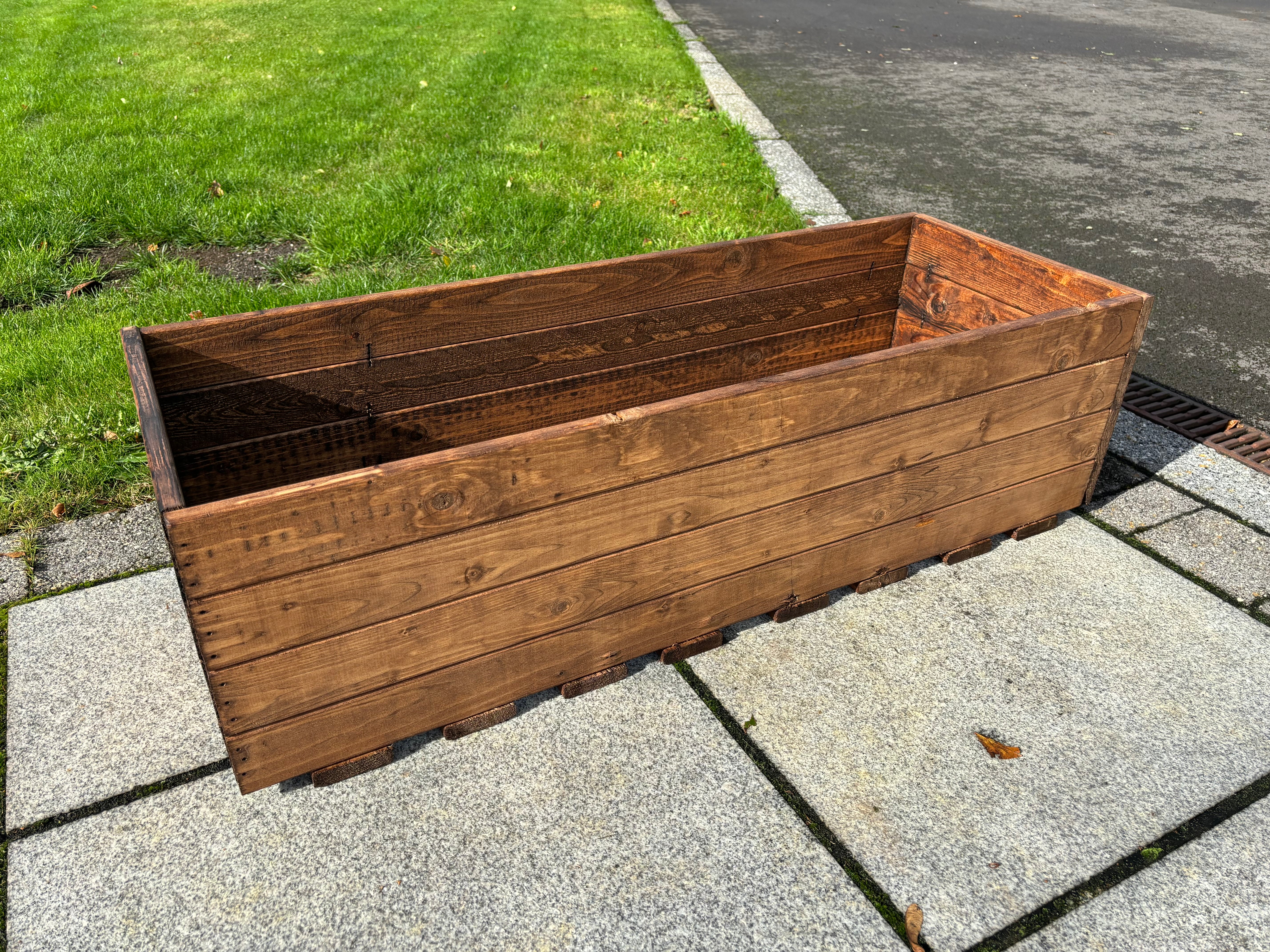 HB106 - Extra Large Berwick Trough