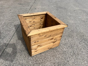 HB132 - Extra Large Planter