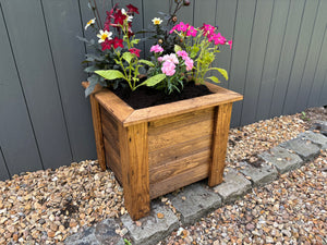 HB287 - Prestbury Raised Square Planter Large