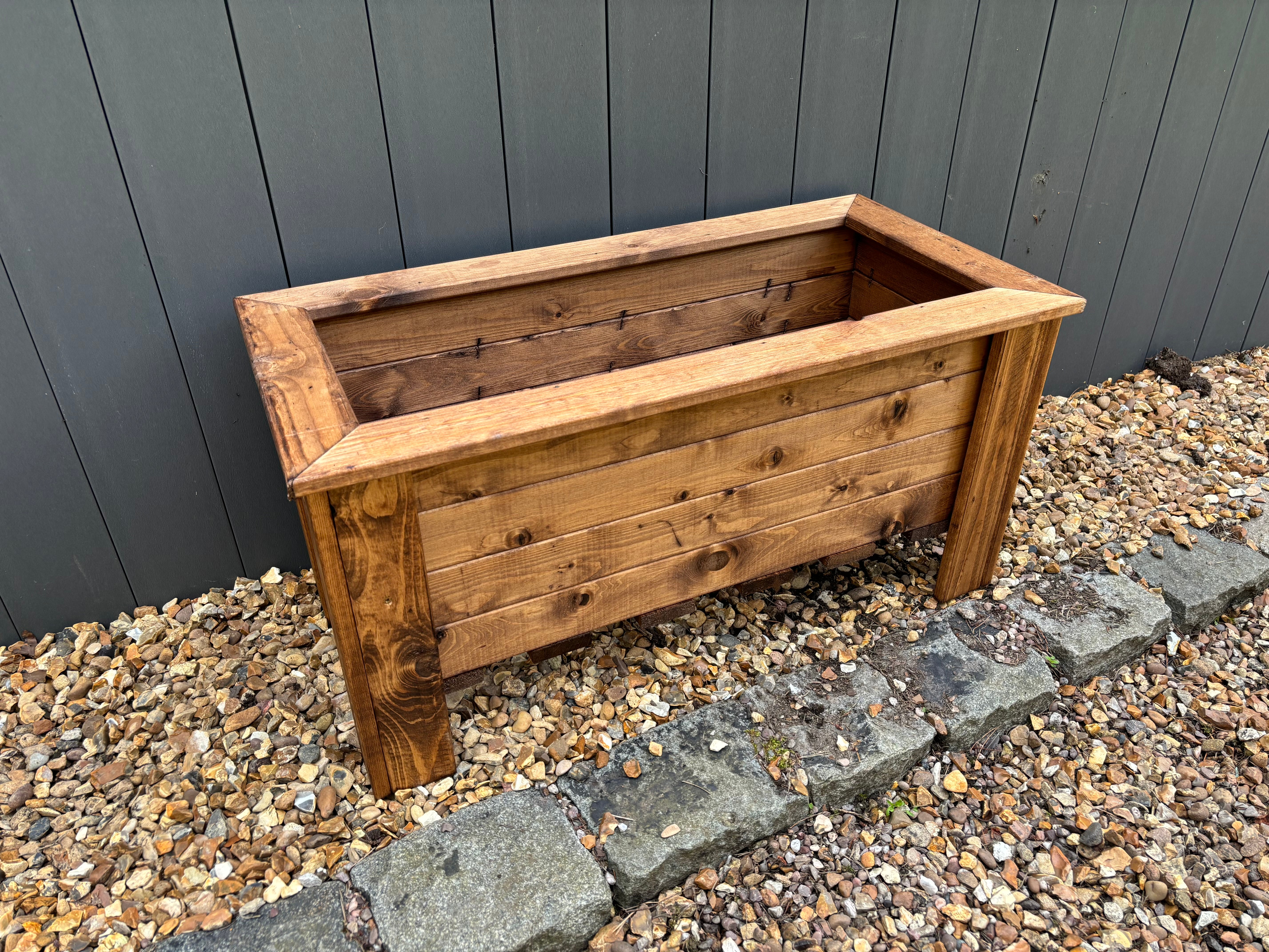 HB290 - Prestbury Raised Rectangular Trough Large