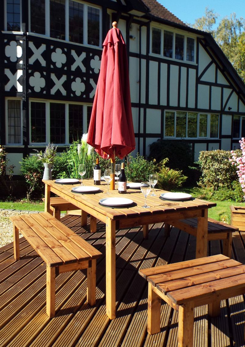 HB111 - Eight Seater Table Set