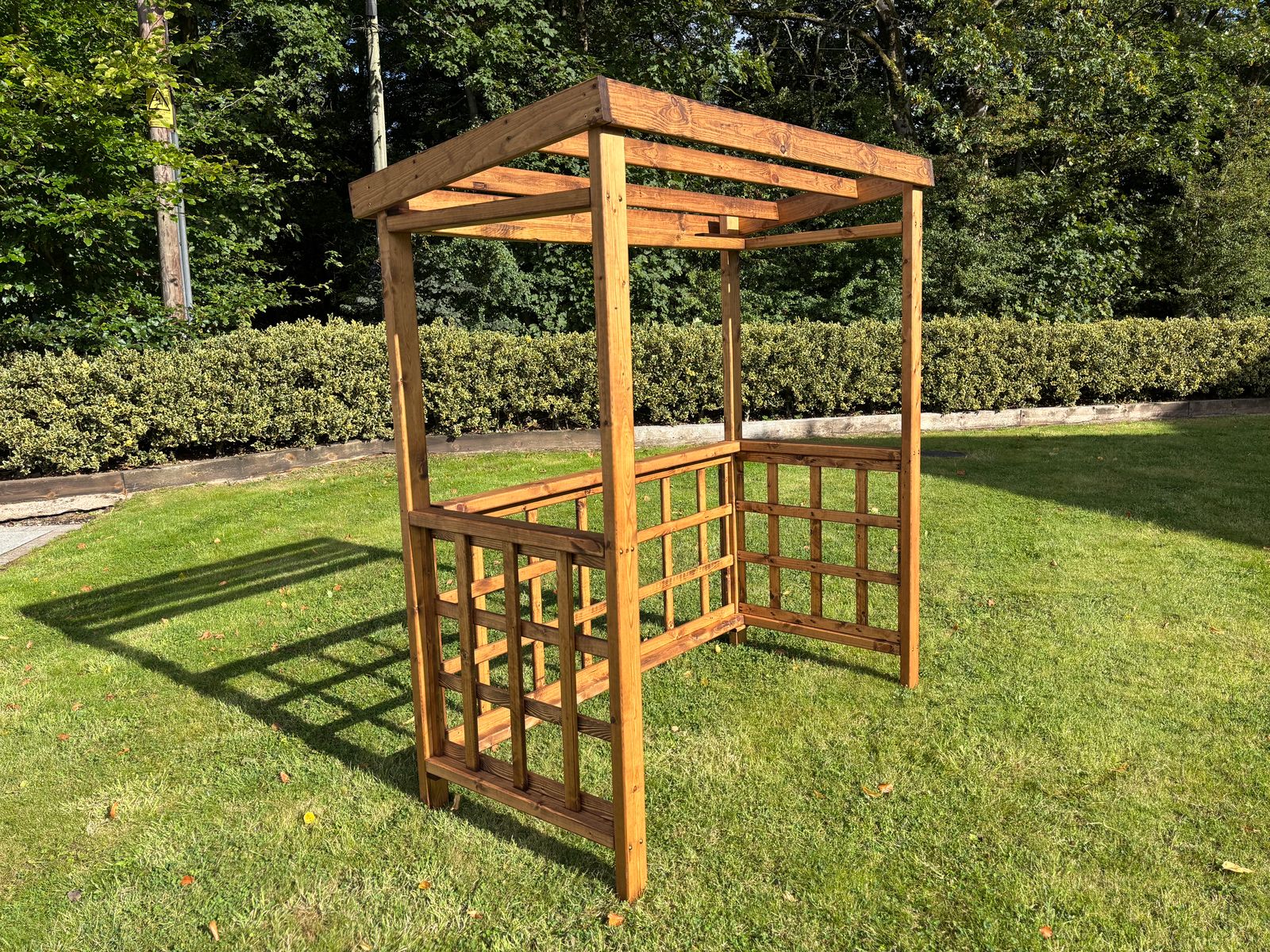 HB137 - Dorchester BBQ Shelter (Green , Grey or Burgundy)