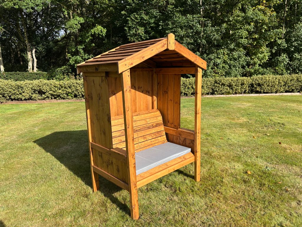 HB321 - Imperial Two Seater Arbour