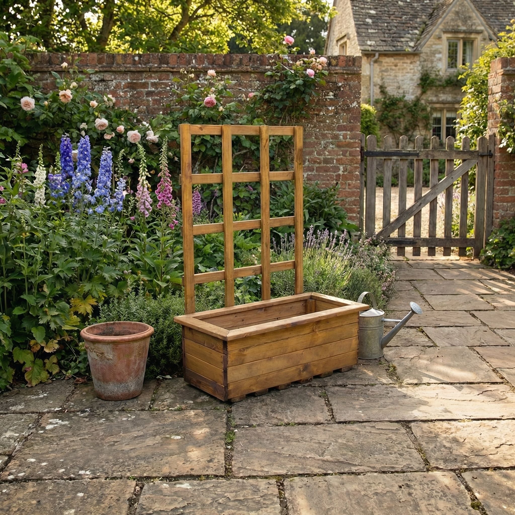 kensington planter and trellis HB90