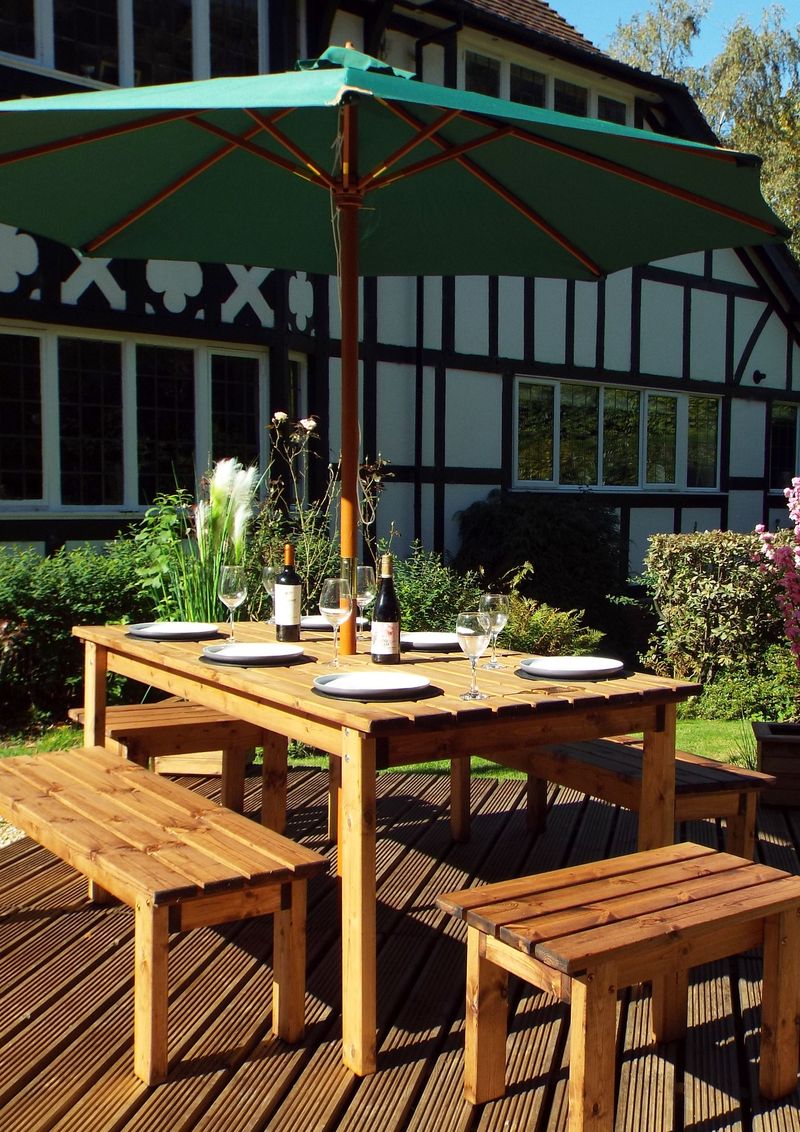 HB111 - Eight Seater Table Set