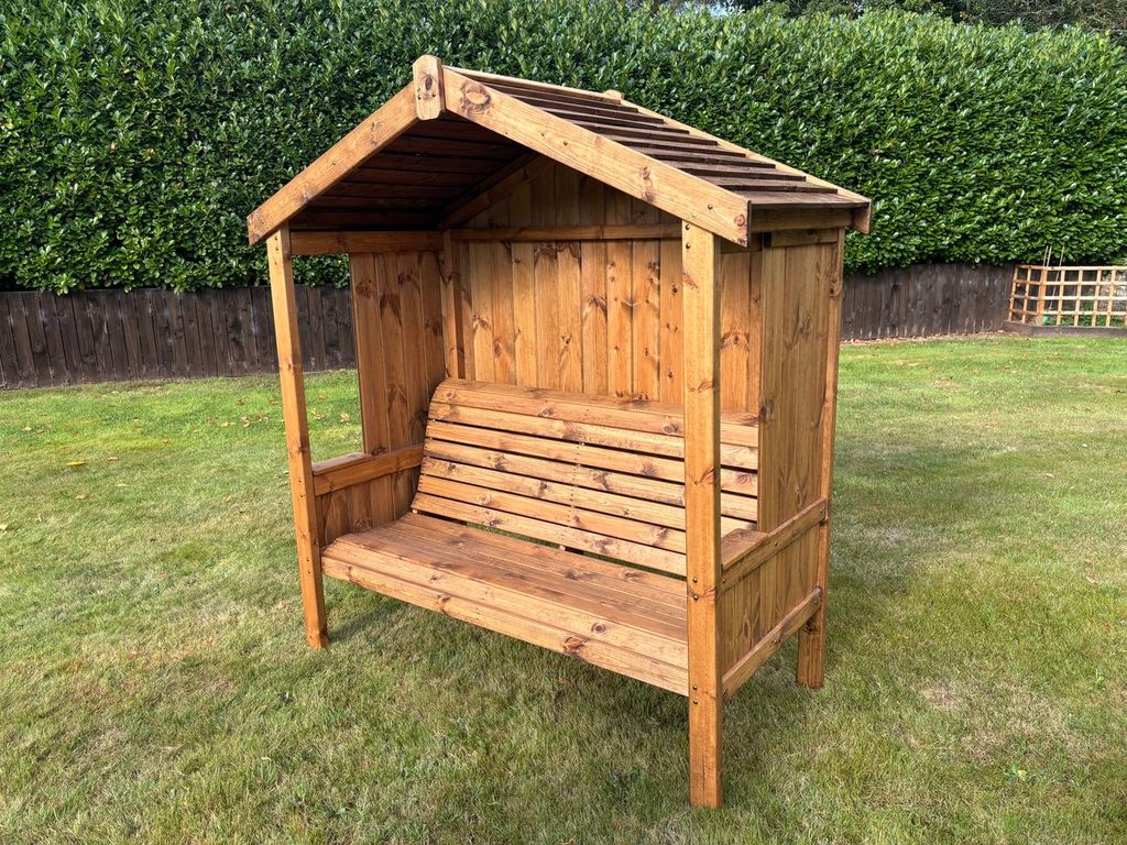 HB322 - Imperial Three Seater Arbour