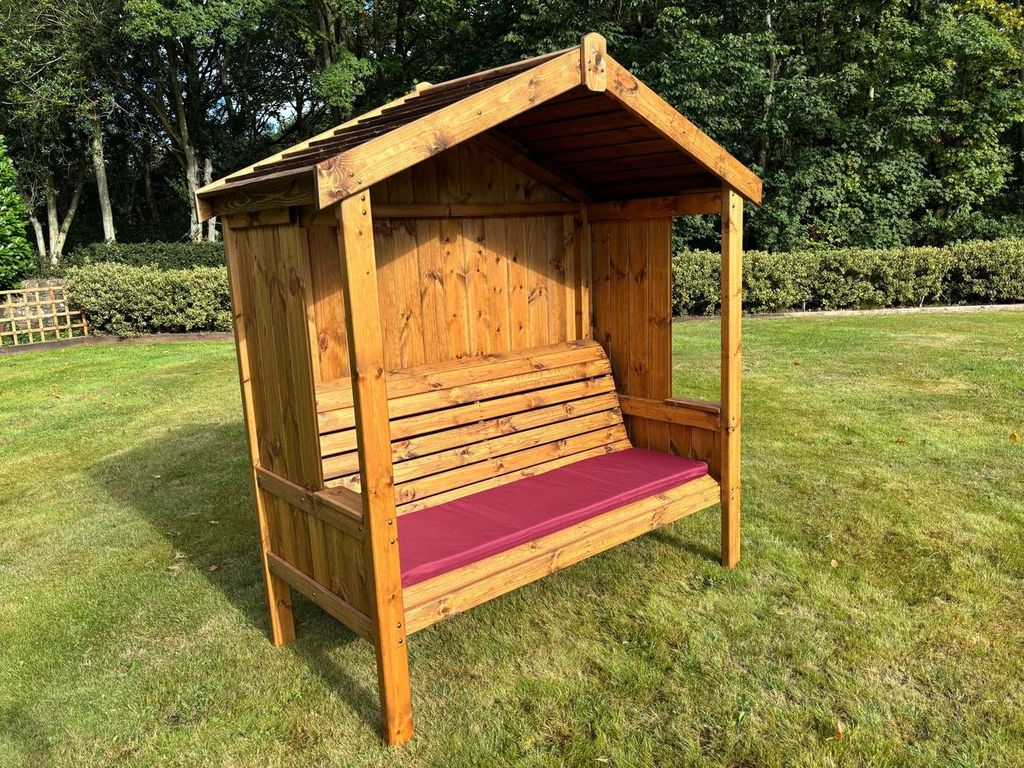 HB322 - Imperial Three Seater Arbour