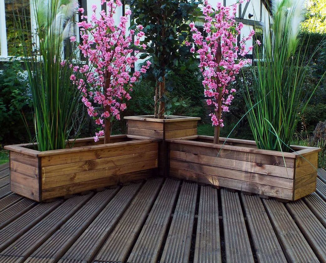 HB80 - Corner Planter Set